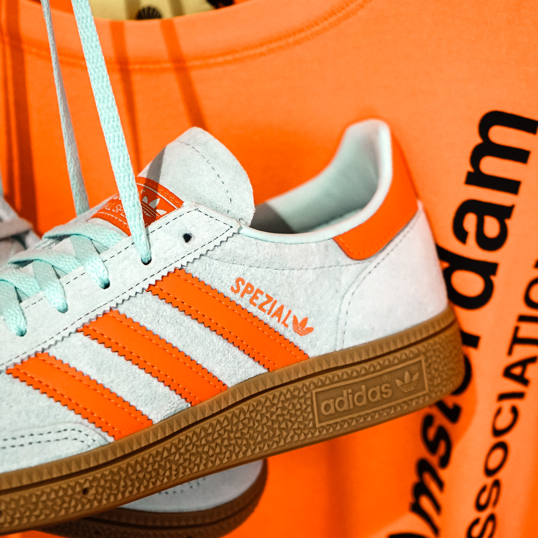 Adidas originals handball spezial sale hotsell